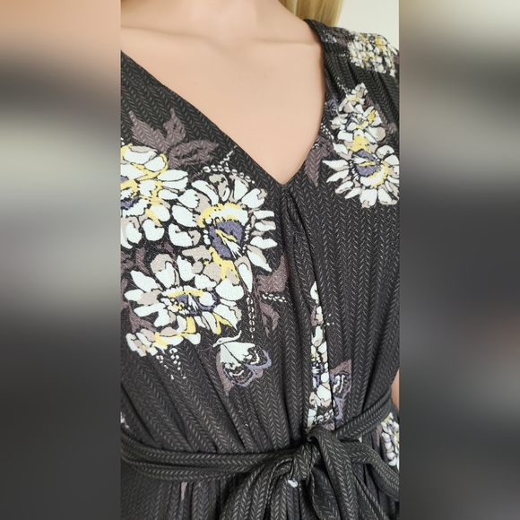 FREE PEOPLE RUFFLE FRILL BELTED FLORAL CAP SLEEVES BUTTONS MIDI DRESS SZ.4 - Picture 4 of 15